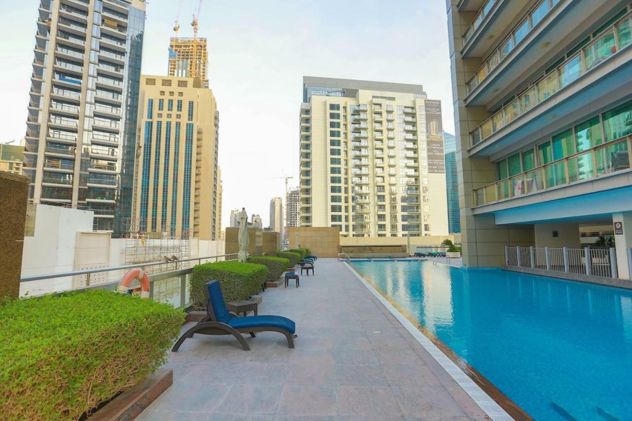 Prime Retreats - Downtown Dubai Lägenhet Exteriör bild