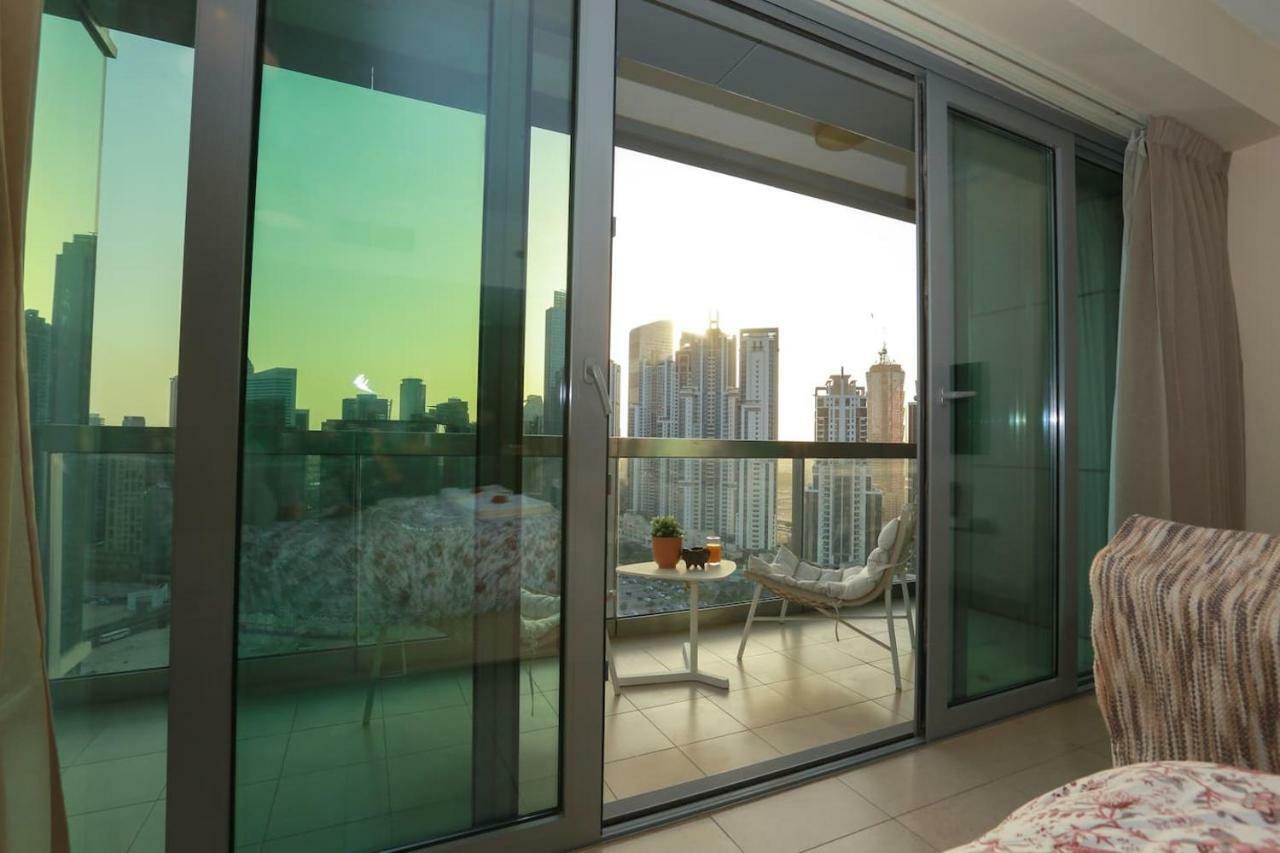 Prime Retreats - Downtown Dubai Lägenhet Exteriör bild